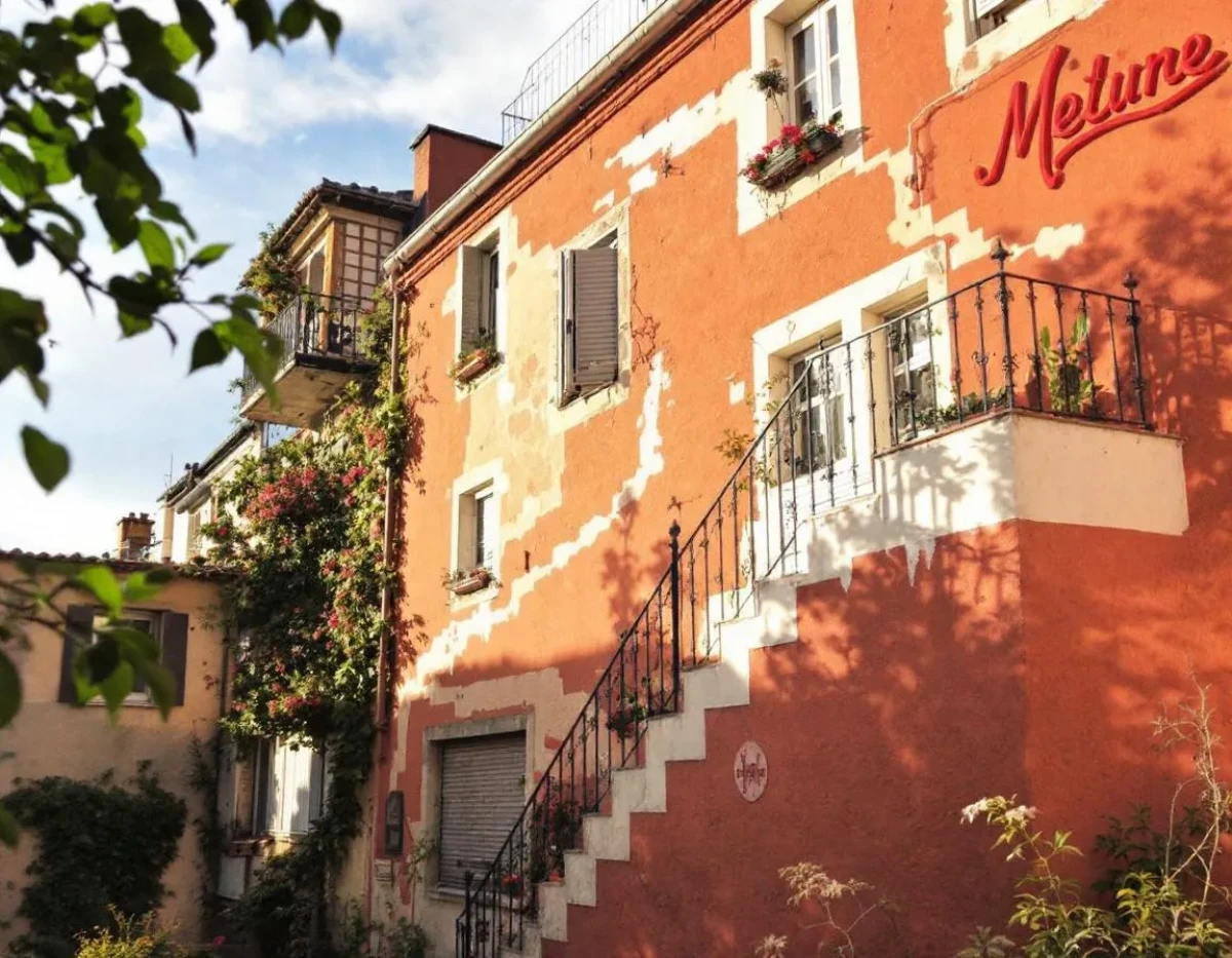 La Réglementation des Vices Cachés dans l'Immobilier : Protections et Recours